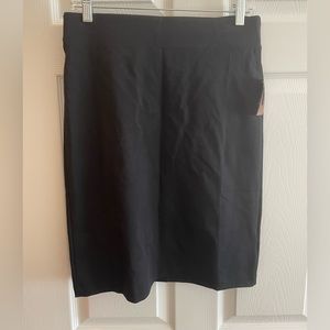 Old Navy Black Pencil Skirt Size Small NWT